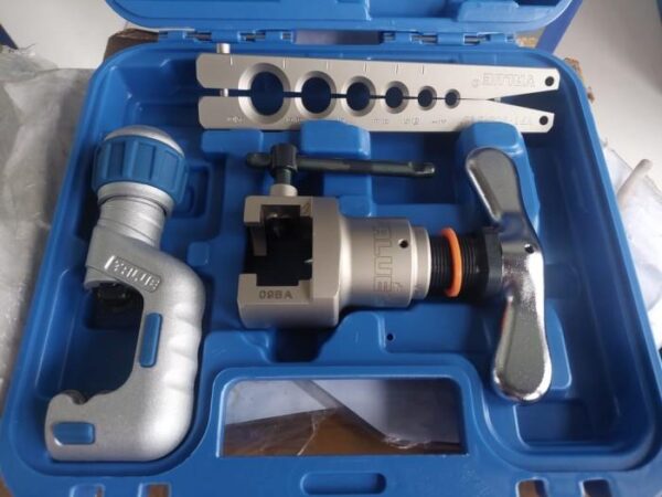 VFT-808L-IS عدة فلير يدوية مع سكين قطع أنابيب - Image 5